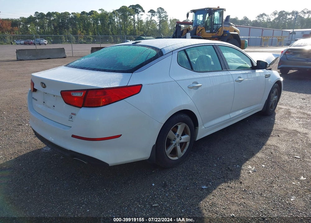 2015 KIA OPTIMA LX VIN: KNAGM4A73F5531353
