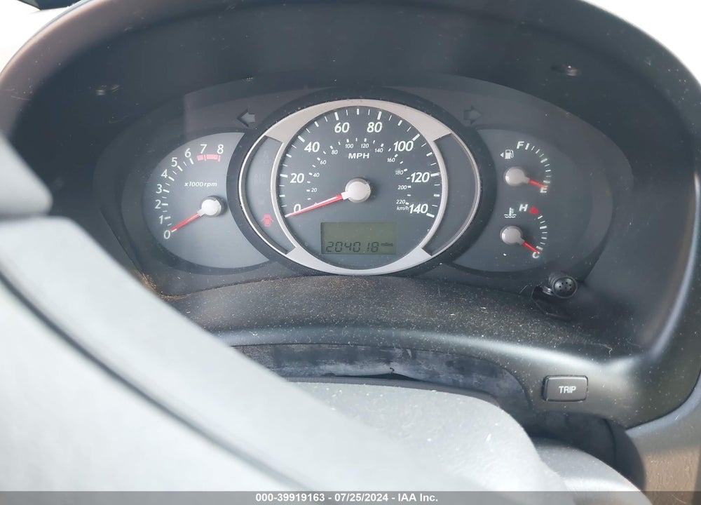 2005 HYUNDAI TUCSON GLS/LX VIN: KM8JN12D45U193342