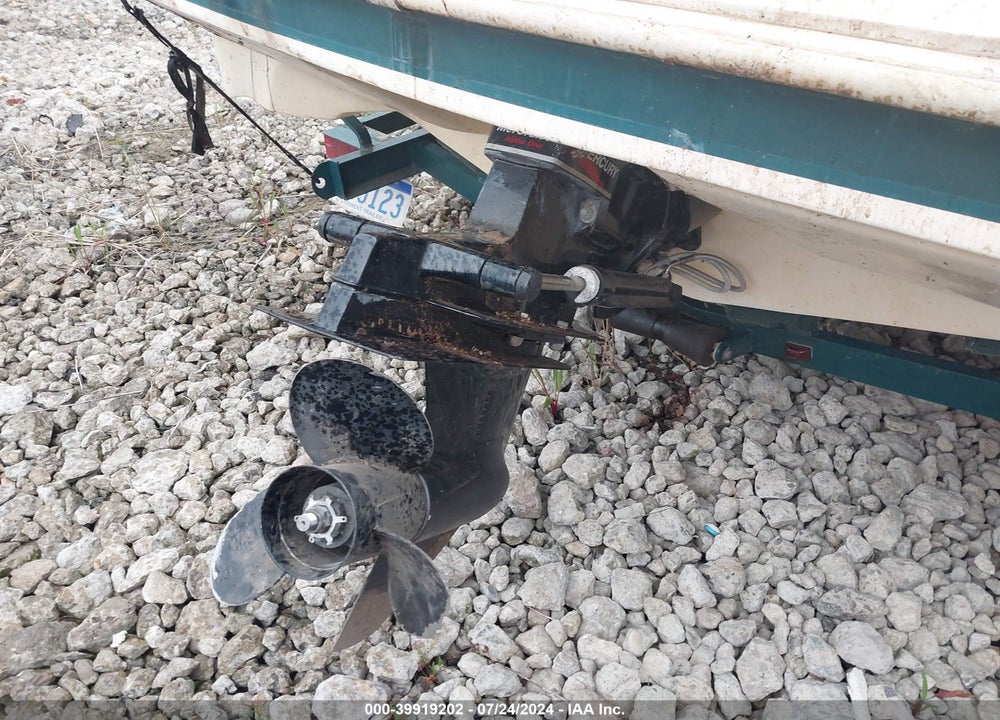 2000 RINKER OTHER VIN: RNK63932J900