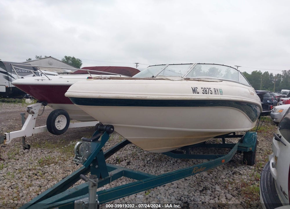 2000 RINKER OTHER VIN: RNK63932J900