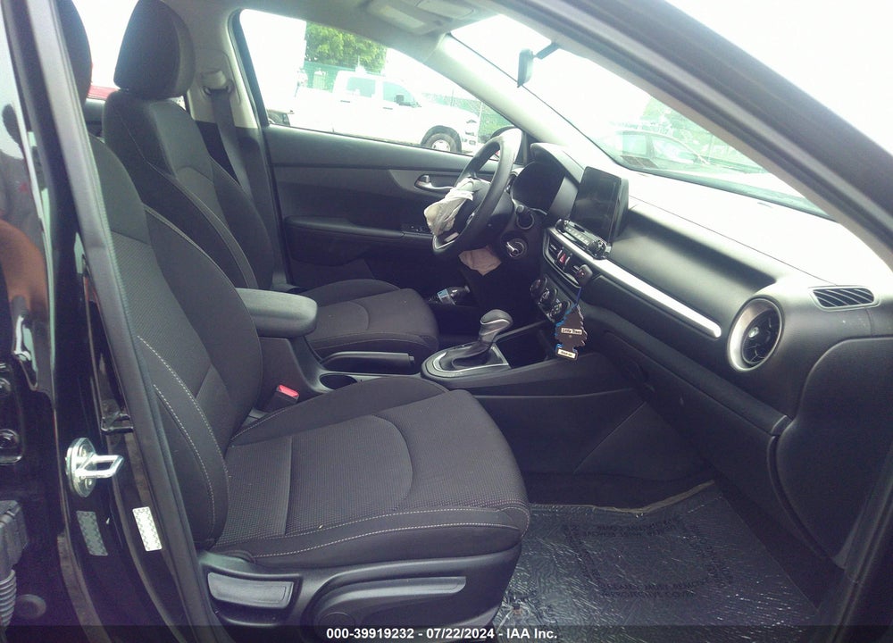 2020 KIA FORTE LXS VIN: 3KPF24ADXLE162341