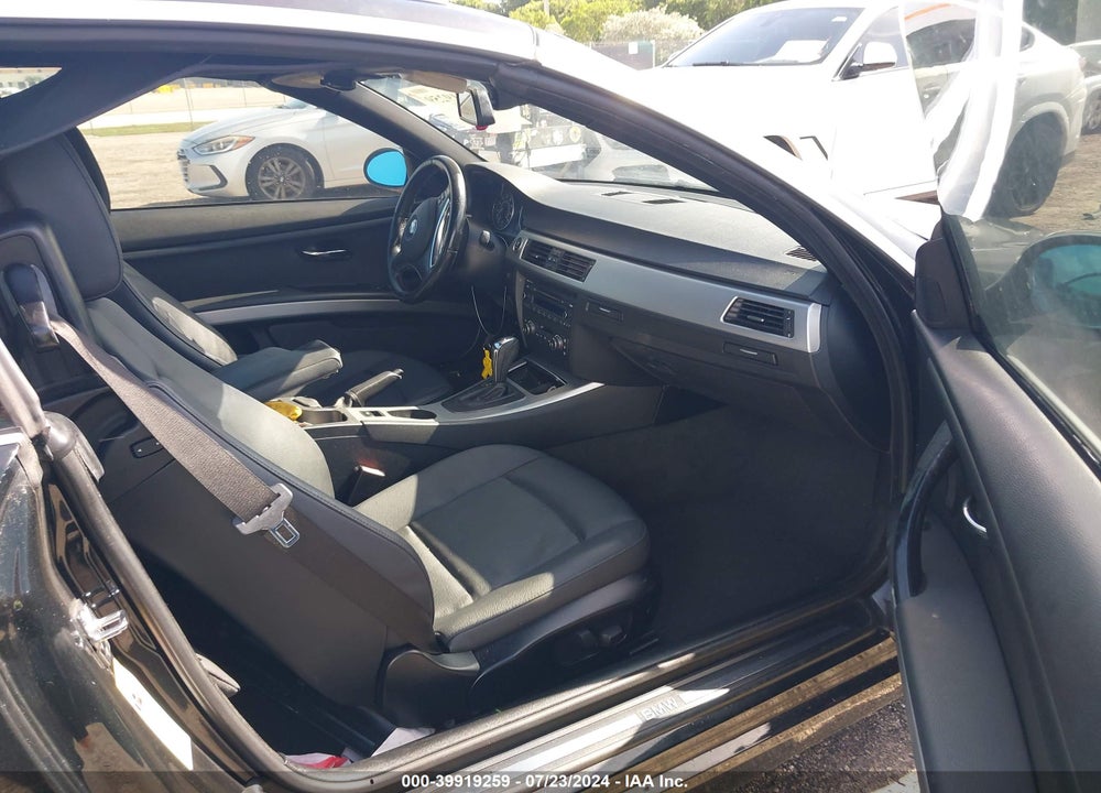 2009 BMW 328I VIN: WBAWL13529PX25437