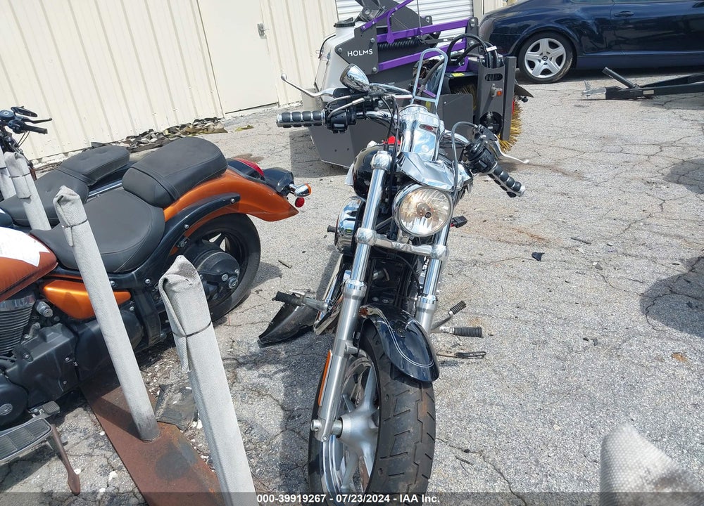 2014 HARLEY-DAVIDSON XL1200 C VIN: 1HD1CT31XEC442659