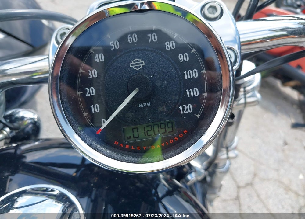 2014 HARLEY-DAVIDSON XL1200 C VIN: 1HD1CT31XEC442659