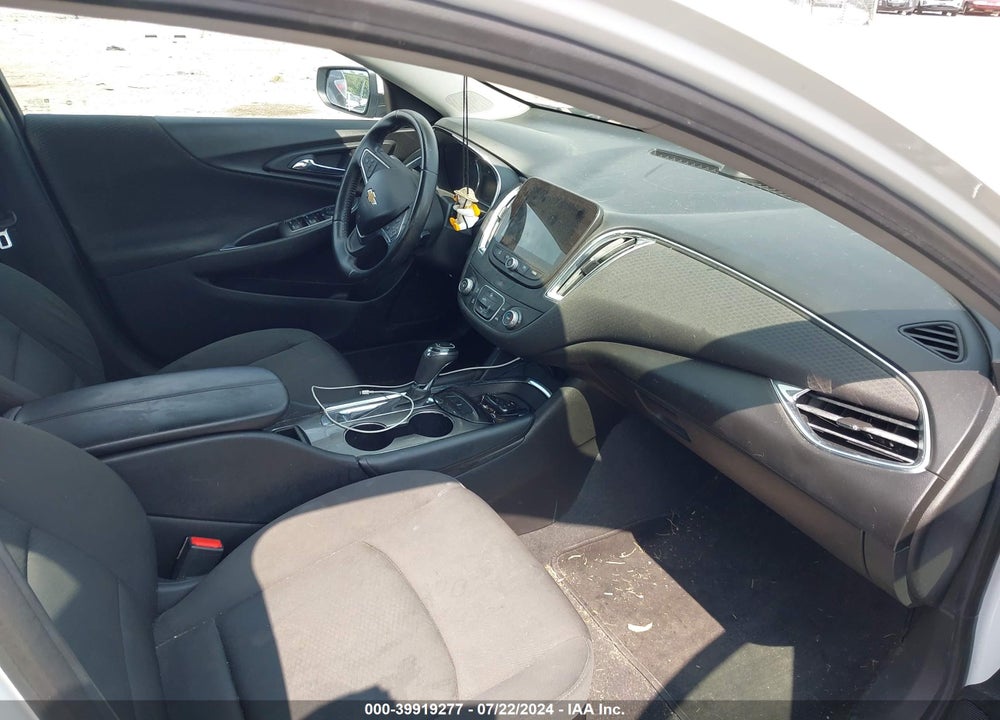 2017 CHEVROLET MALIBU 1LT VIN: 1G1ZE5ST6HF272048