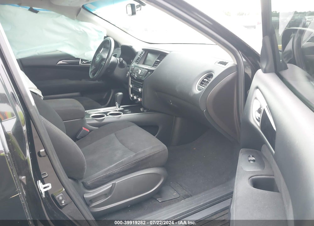 2016 NISSAN PATHFINDER SV VIN: 5N1AR2MN9GC604677