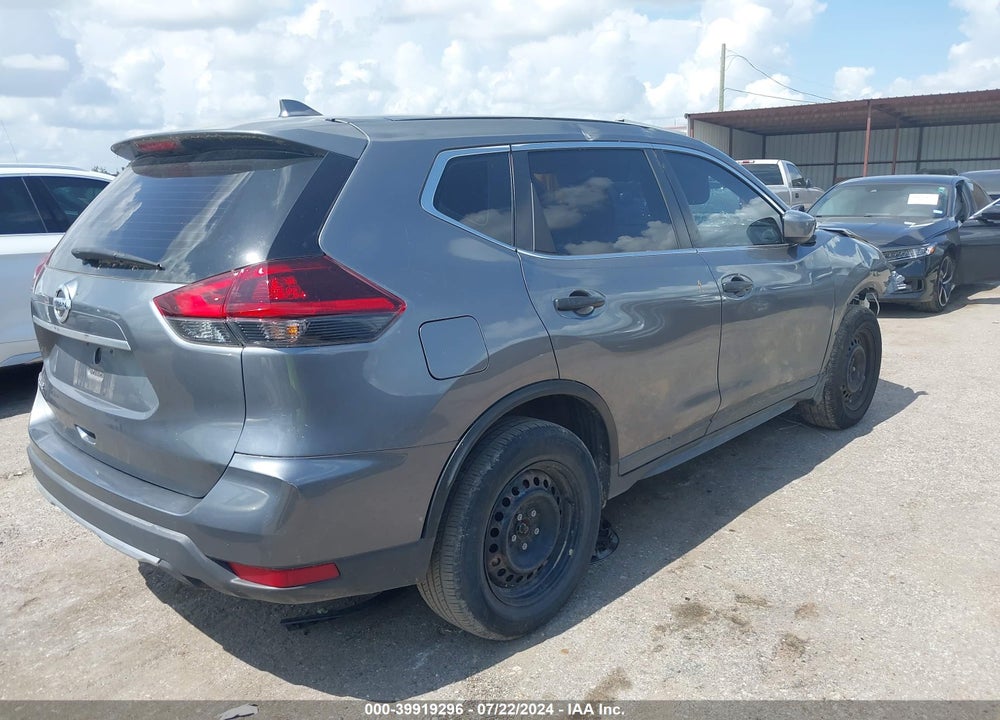 2018 NISSAN ROGUE S VIN: KNMAT2MV1JP516003