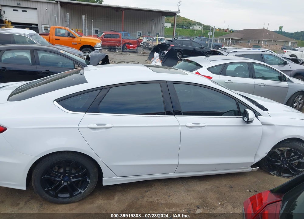 2020 FORD FUSION SE VIN: 3FA6P0HD0LR250880