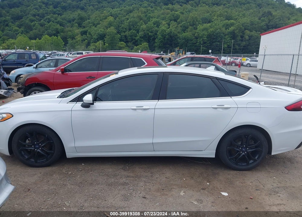 2020 FORD FUSION SE VIN: 3FA6P0HD0LR250880