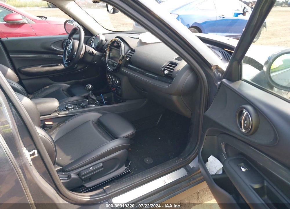 2016 MINI CLUBMAN COOPER S VIN: WMWLN9C52G2B31763