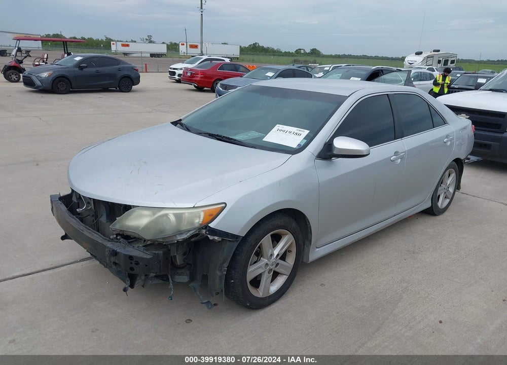 2014 TOYOTA CAMRY SE VIN: 4T1BF1FK5EU355392