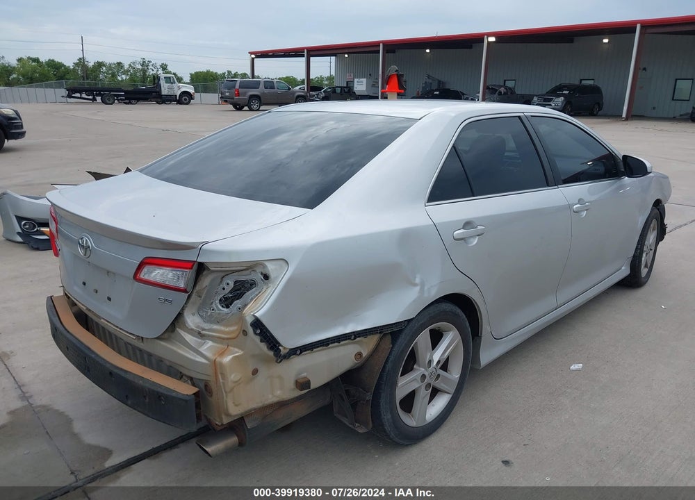 2014 TOYOTA CAMRY SE VIN: 4T1BF1FK5EU355392