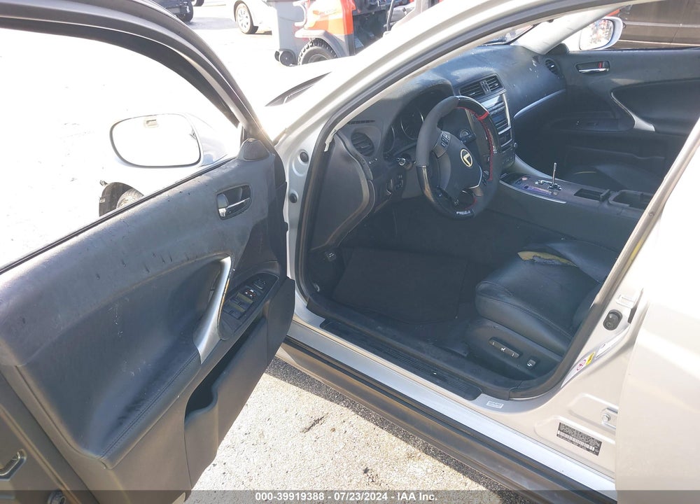 2011 LEXUS IS 250 VIN: JTHBF5C25B5145573