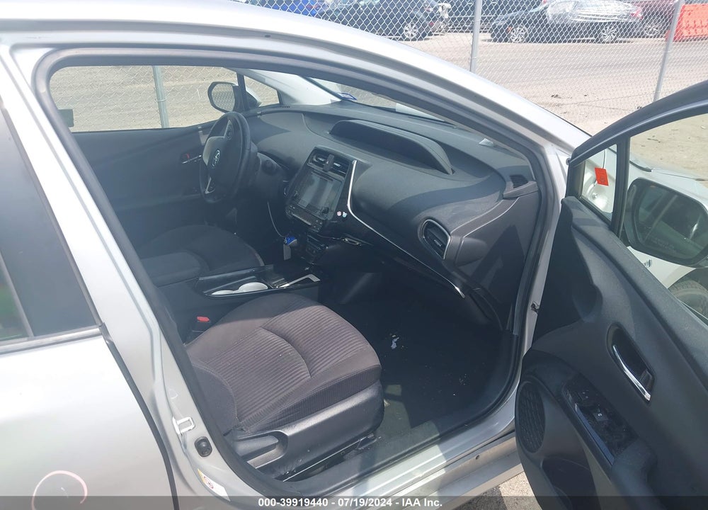 2016 TOYOTA PRIUS THREE VIN: JTDKARFU2G3023745