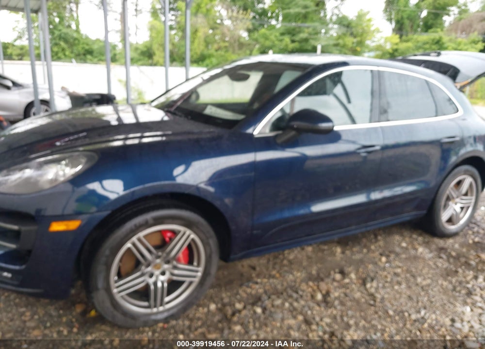 2015 PORSCHE MACAN TURBO VIN: WP1AF2A51FLB90292