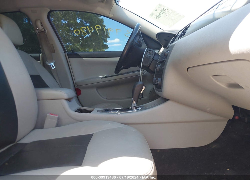 2008 CHEVROLET IMPALA LT VIN: 2G1WV58K981363758