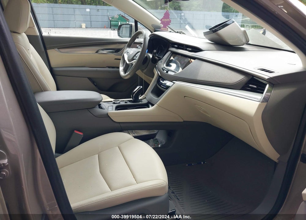 2022 CADILLAC XT5 AWD PREMIUM LUXURY VIN: 1GYKNDRS4NZ174589