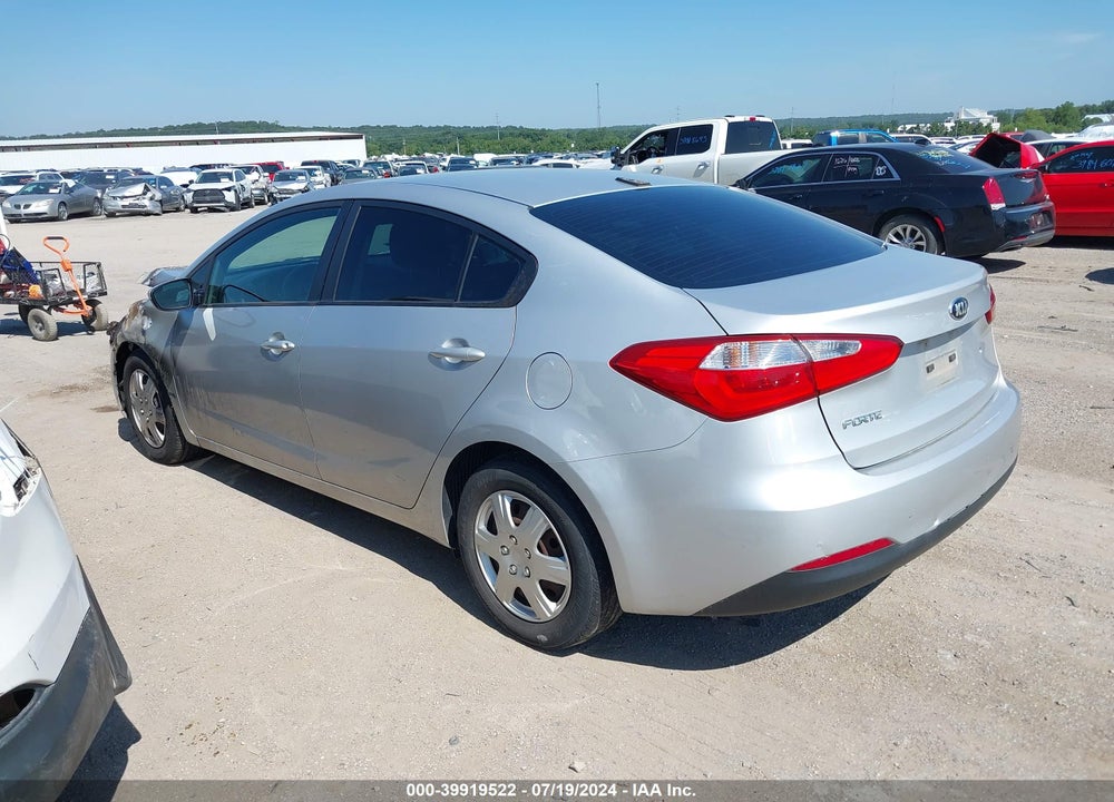 2015 KIA FORTE LX VIN: KNAFK4A63F5434856