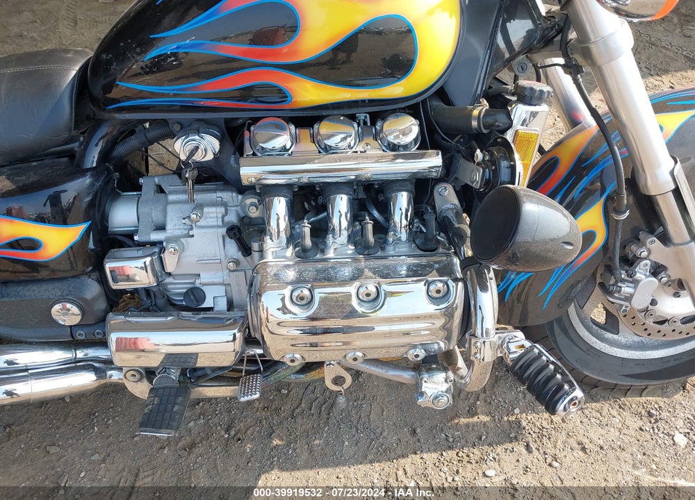 1999 HONDA GL1500 C/2 VIN: 1HFSC3402XA202490