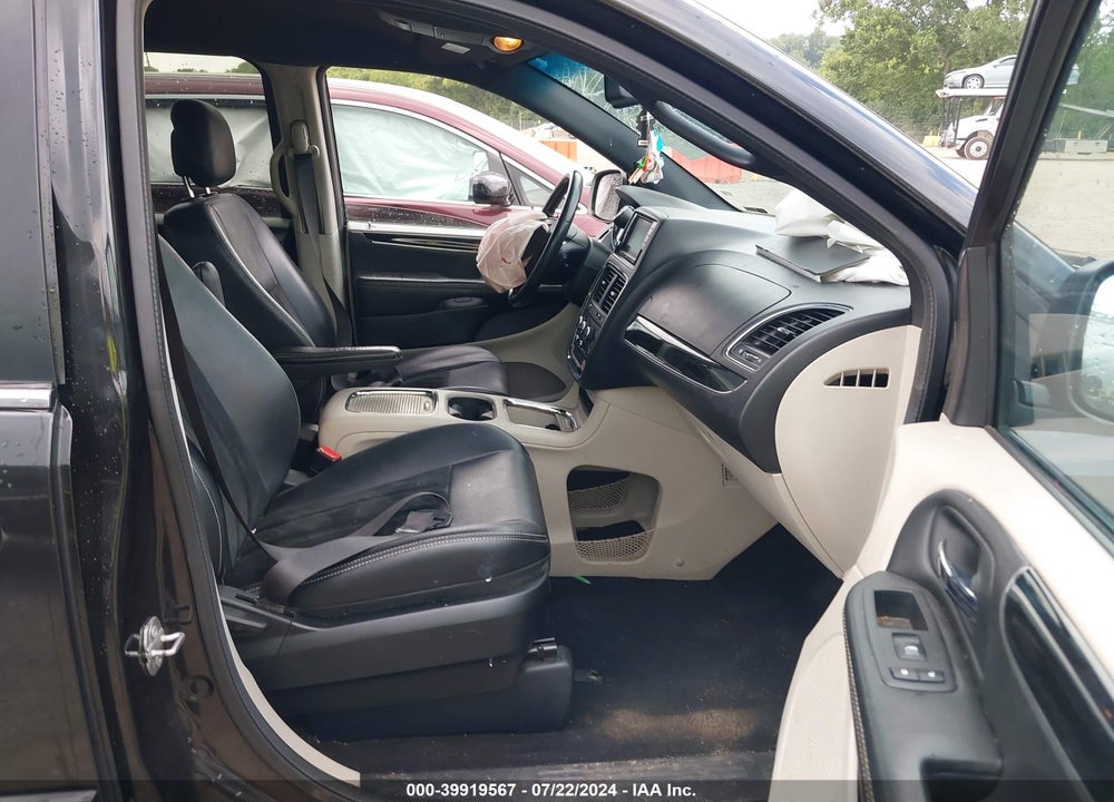 2017 DODGE GRAND CARAVAN SXT VIN: 2C4RDGCGXHR858512