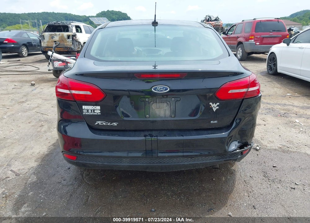 2018 FORD FOCUS SE VIN: 1FADP3F20JL210076
