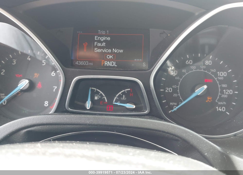 2018 FORD FOCUS SE VIN: 1FADP3F20JL210076