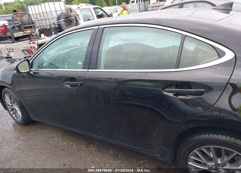 2018 LEXUS ES 350 VIN: 58ABK1GGXJU084659
