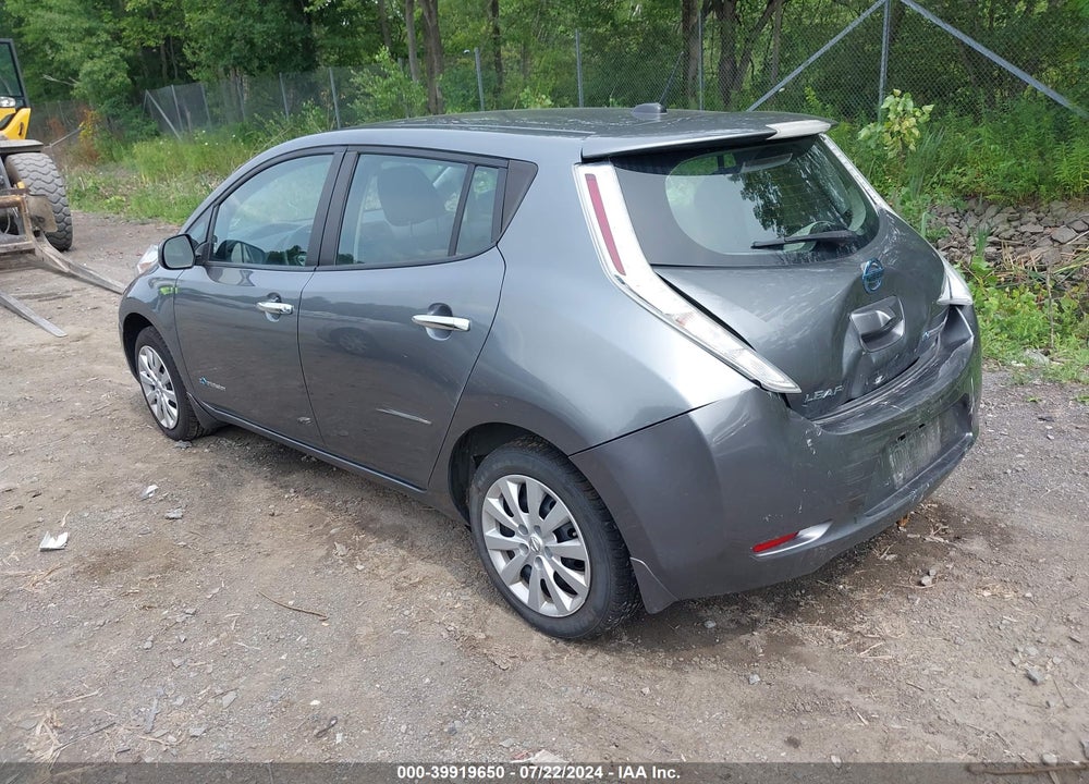 2015 NISSAN LEAF S VIN: 1N4AZ0CP4FC326030