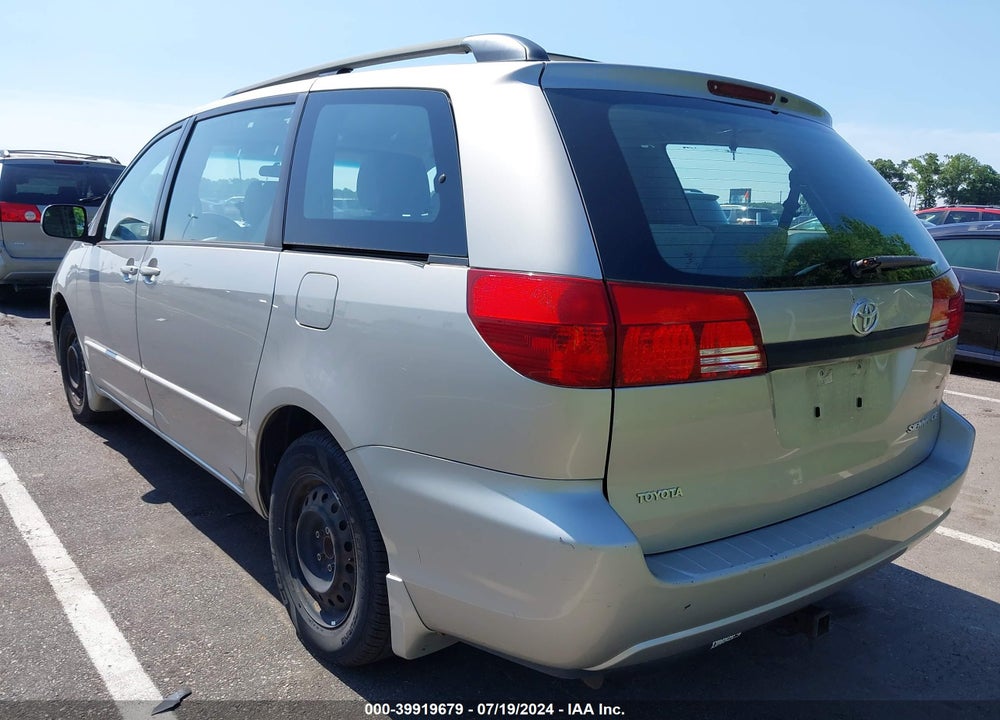 2005 TOYOTA SIENNA CE VIN: 5TDZA23C95S258799