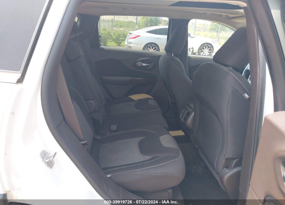2014 JEEP CHEROKEE LATITUDE VIN: 1C4PJMCS5EW294421