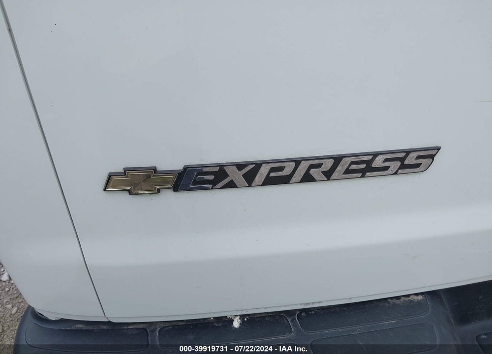 2020 CHEVROLET EXPRESS PASSENGER RWD 3500 EXTENDED WHEELBASE LT VIN: 1GAZGPFG0L1170592