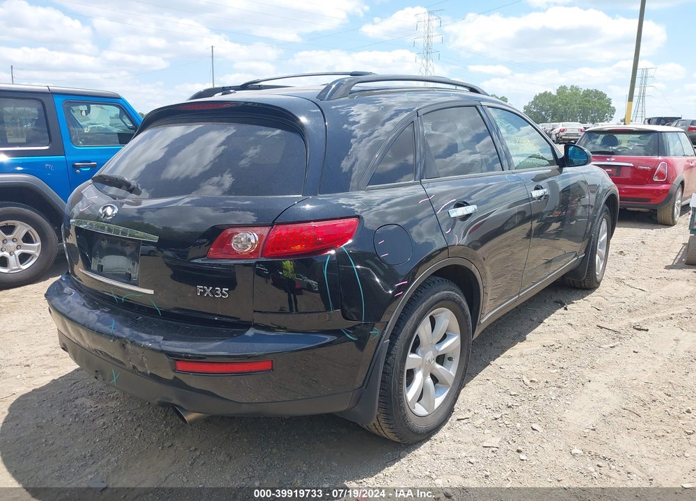 2005 INFINITI FX35 VIN: JNRAS08W75X218927