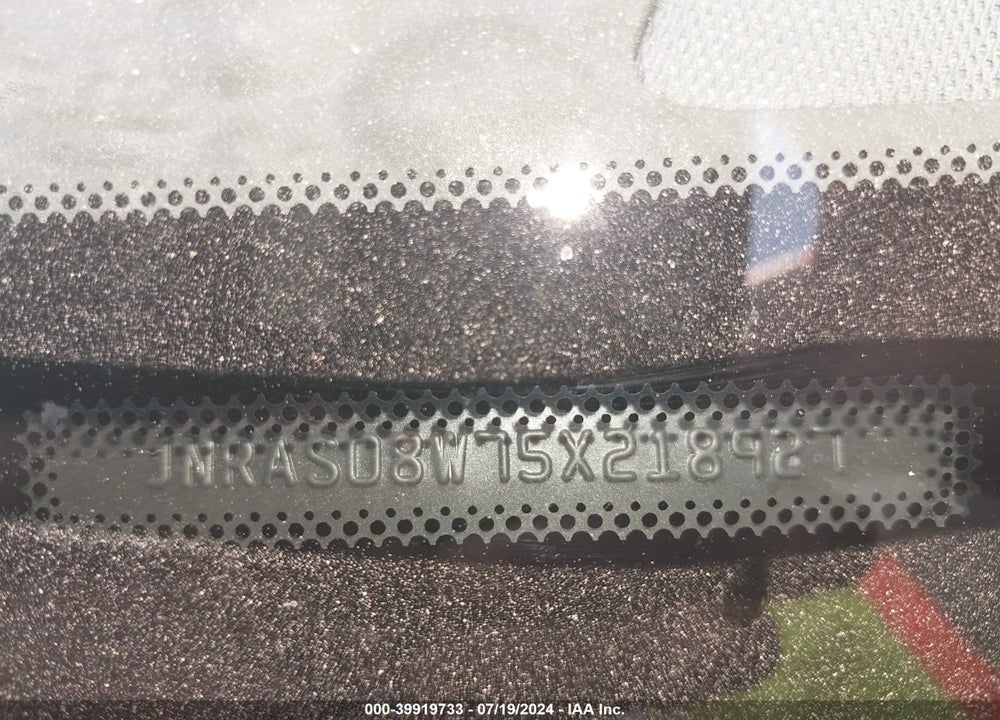 2005 INFINITI FX35 VIN: JNRAS08W75X218927