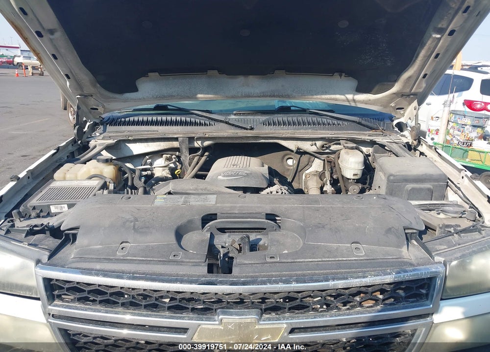 2006 CHEVROLET SILVERADO 2500HD WORK TRUCK VIN: 1GCHC24U56E230647
