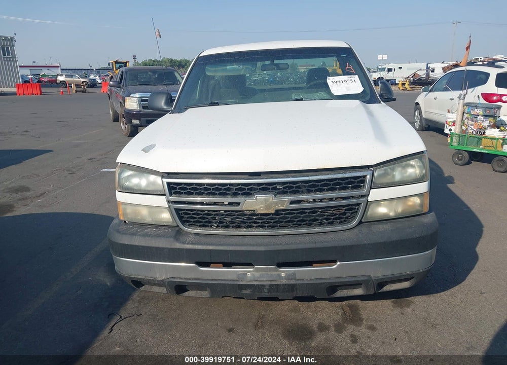 2006 CHEVROLET SILVERADO 2500HD WORK TRUCK VIN: 1GCHC24U56E230647