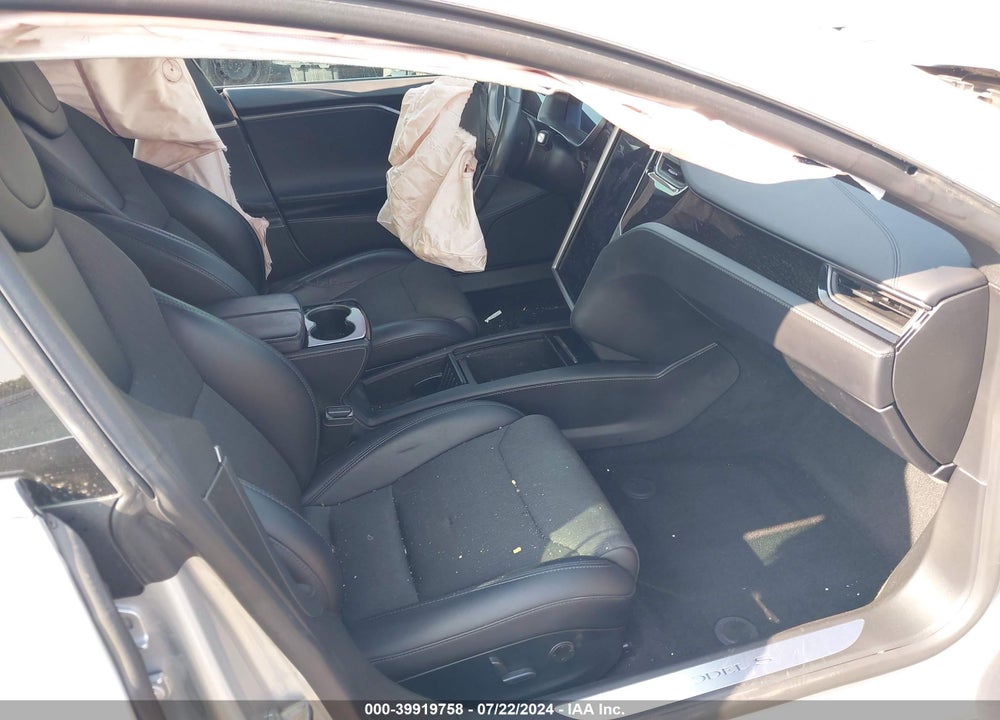 2018 TESLA MODEL S 100D/75D/P100D VIN: 5YJSA1E24JF256795