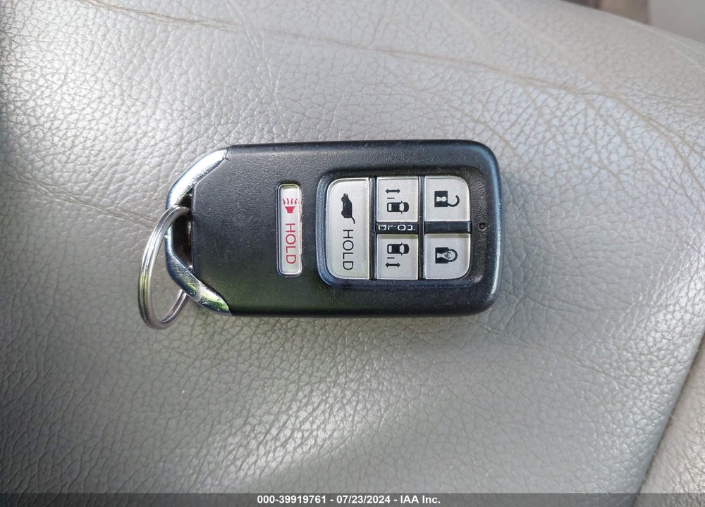 2015 HONDA ODYSSEY EX-L VIN: 5FNRL5H67FB041286