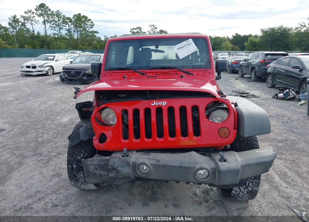 2013 JEEP WRANGLER UNLIMITED SPORT VIN: 1C4BJWDG8DL706363