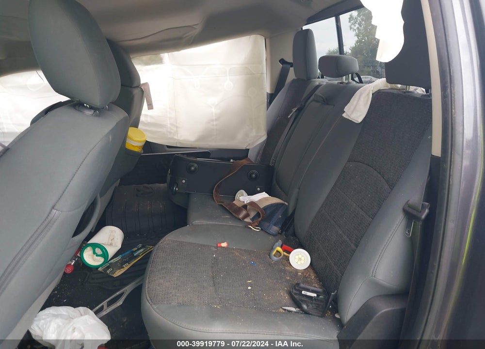 2018 RAM 1500 BIG HORN 4X4 5'7 BOX VIN: 1C6RR7LT1JS335082
