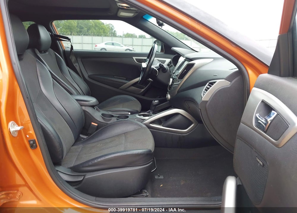 2016 HYUNDAI VELOSTER VIN: KMHTC6AD6GU263004