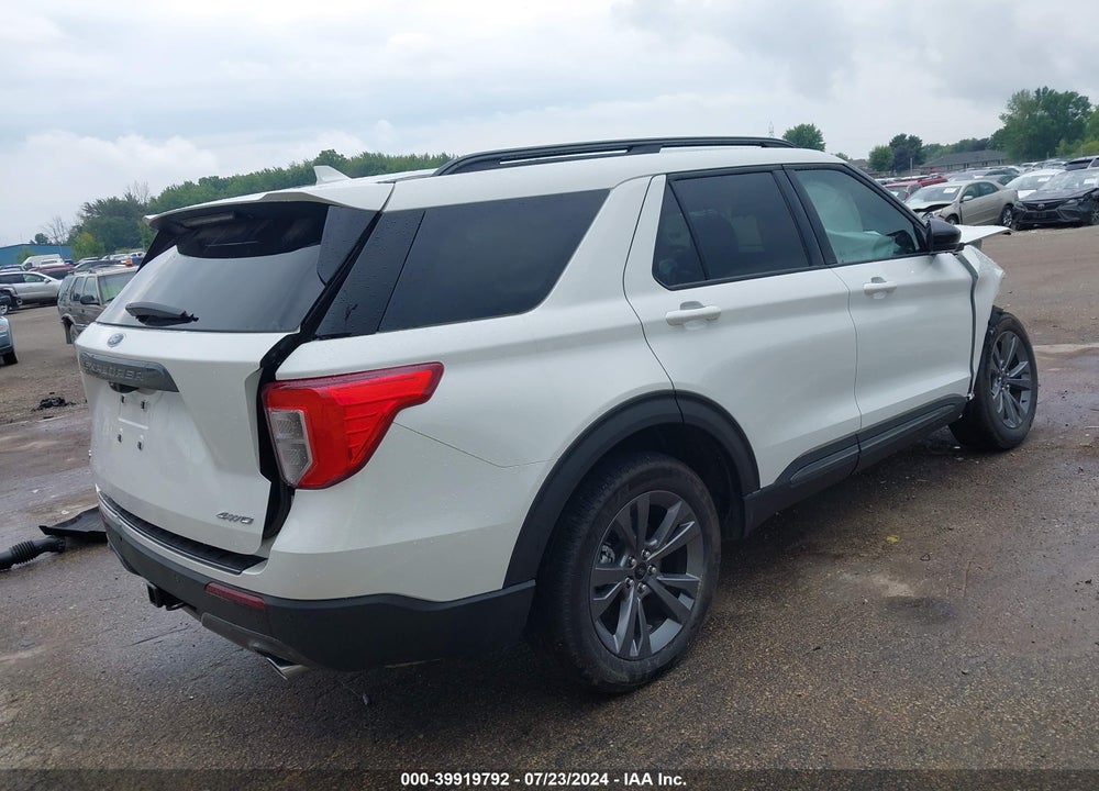 2024 FORD EXPLORER XLT VIN: 1FMSK8DH2RGA56104