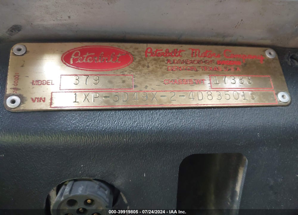 2004 PETERBILT 379 VIN: 1XP5D49X24D835015