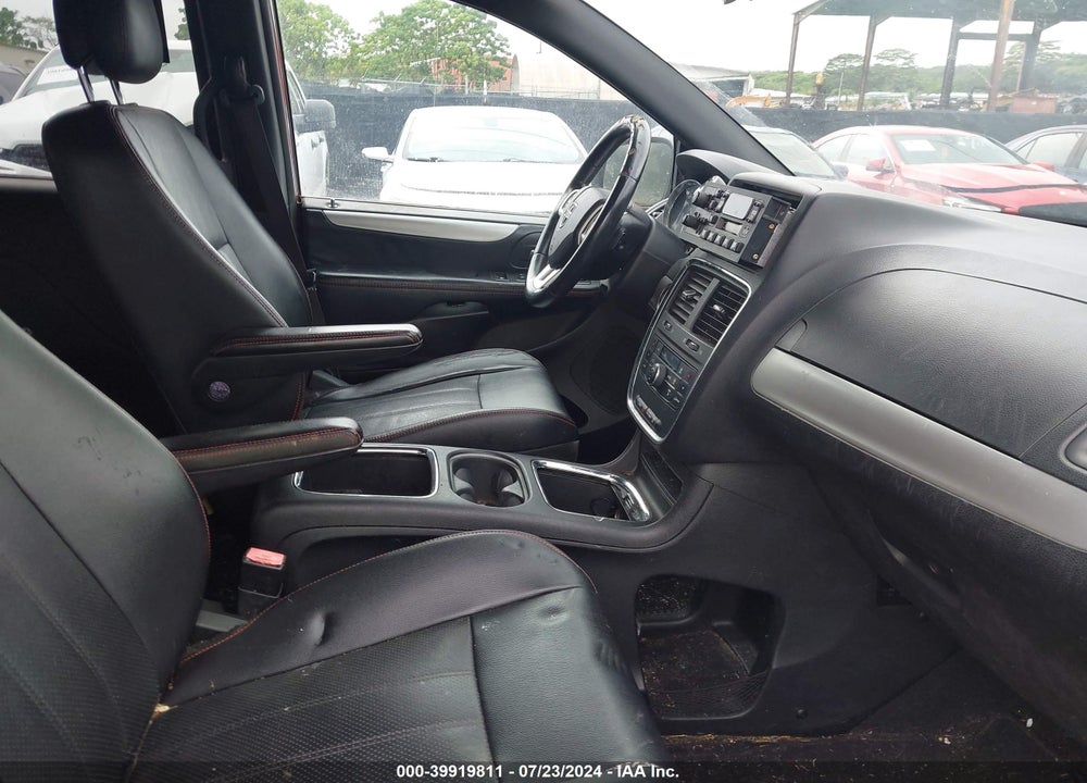 2014 DODGE GRAND CARAVAN R/T VIN: 2C4RDGEG5ER337528