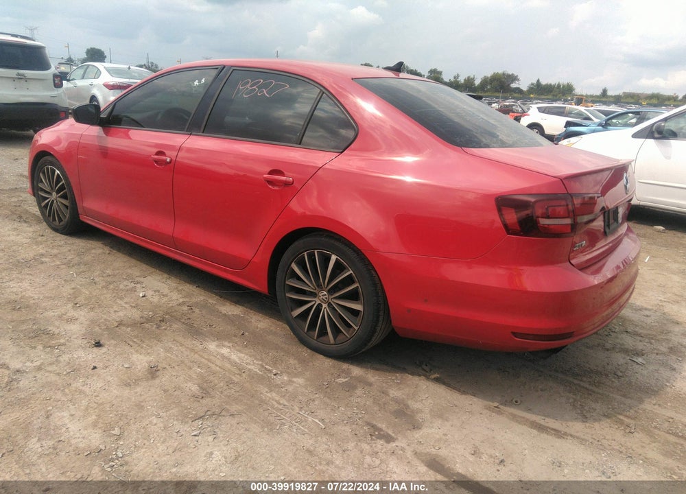 2016 VOLKSWAGEN JETTA 1.8T SPORT VIN: 3VWD17AJ8GM290233