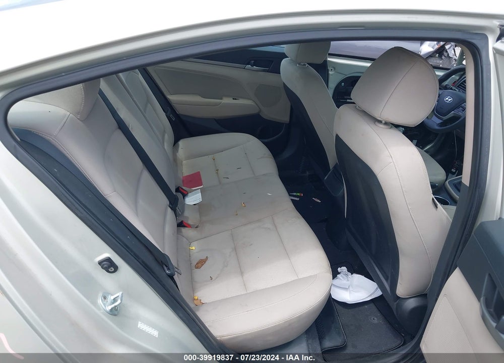 2017 HYUNDAI ELANTRA SE VIN: KMHD84LF5HU060941