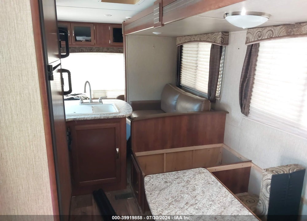 2018 PASSPORT PP2890 VIN: 4YDT28928JK412664