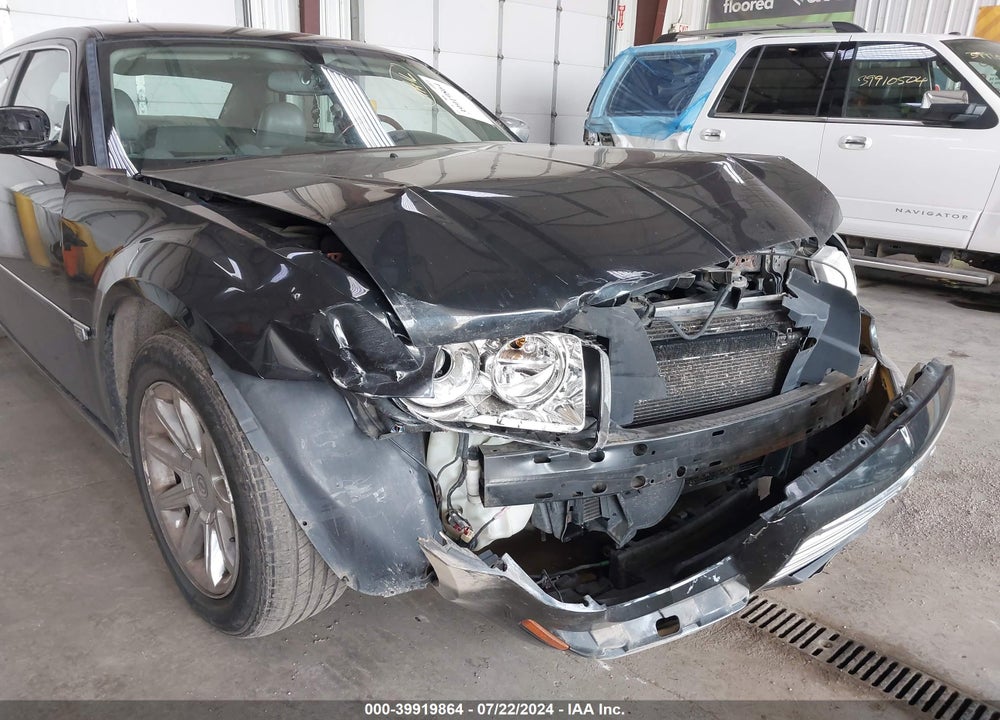 2006 CHRYSLER 300C VIN: 2C3LA63H06H440131