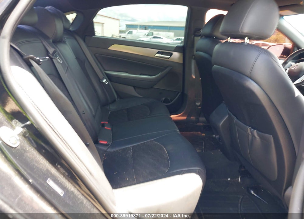 2018 HYUNDAI SONATA SPORT VIN: 5NPE34AF9JH681660