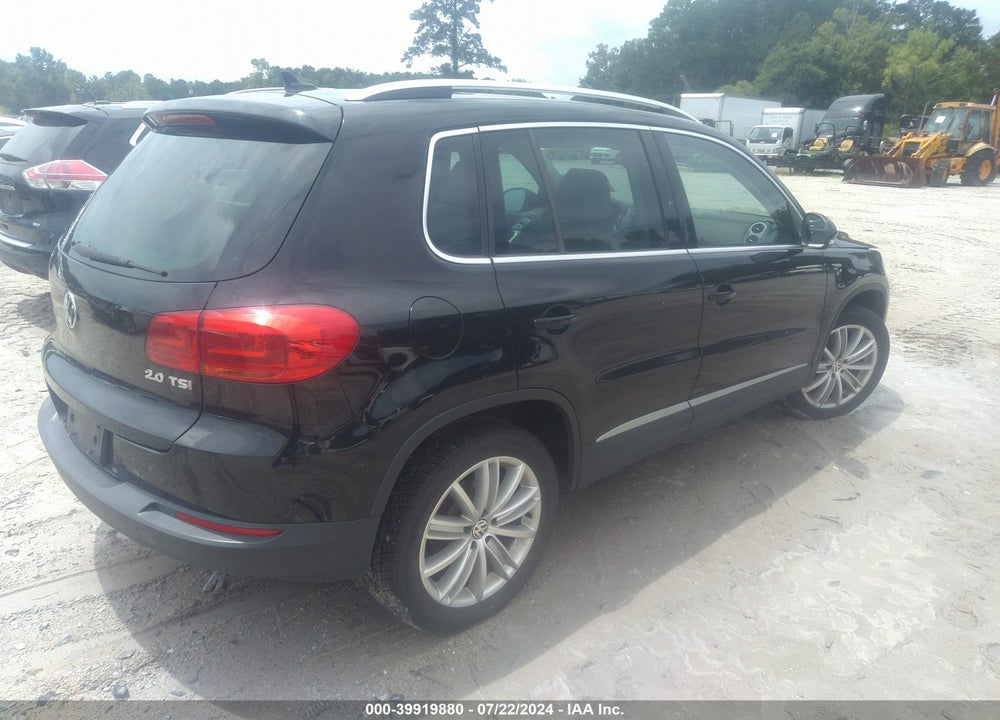2013 VOLKSWAGEN TIGUAN SE VIN: WVGAV7AX5DW548181