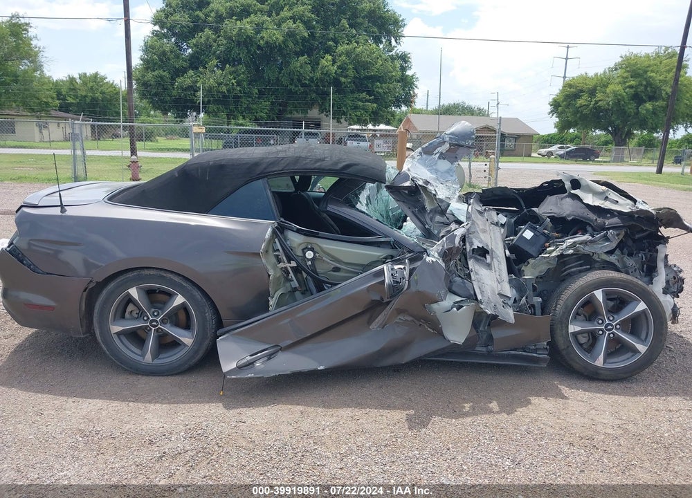 2016 FORD MUSTANG V6 VIN: 1FATP8EM0G5274840